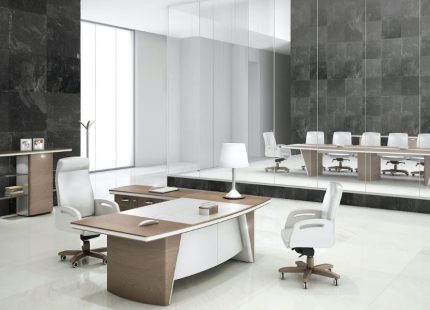 iSixty Desk Codutti luxury Italian executive desk in Dubai UAE