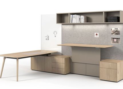 Bellagio Desk Rovereschi luxury Italian executive desk in Dubai UAE