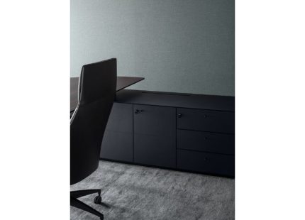 Sienna Desk 4 Mariani luxury Italian executive desk in Dubai UAE