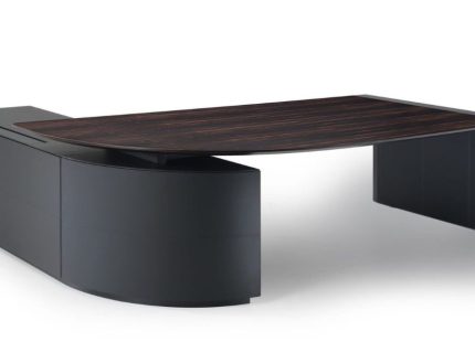 Sienna Desk 4 Mariani luxury Italian executive desk in Dubai UAE