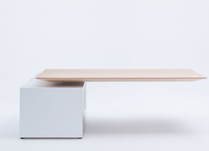 Gravity Desk MDD office workstation desk in Dubai UAE