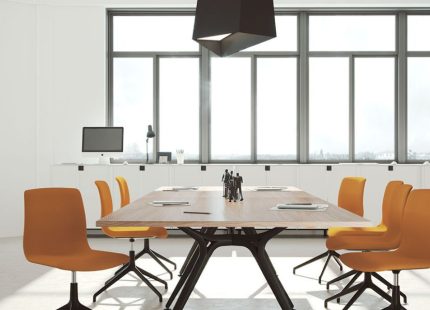 Arkitek Desk Actiu modern office desk in Dubai UAE