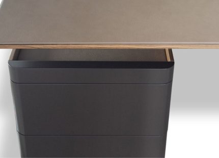 Madison Desk JMM executive office desk in Dubai UAE