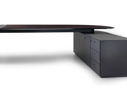 Sienna Desk 4 Mariani luxury Italian executive desk in Dubai UAE