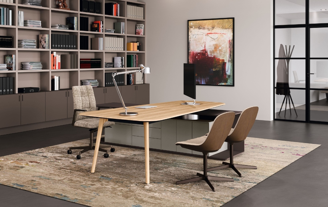 Keypiece Desk Walter Knoll luxury executive desk Dubai UAE