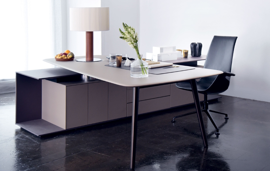 Keypiece Desk Walter Knoll luxury executive desk Dubai UAE