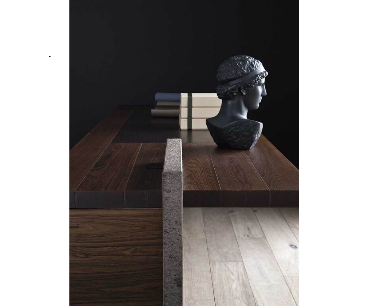 HO CEO Desk Poltrona Frau luxury Italian CEO desk in Dubai UAE