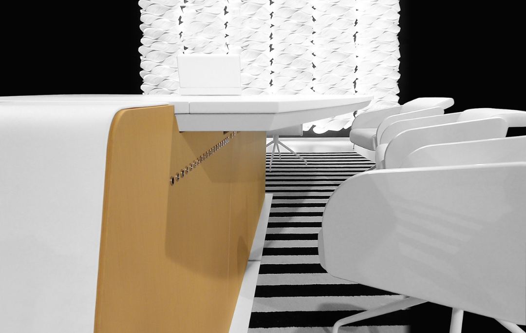 Stop&Go Desk JMM modern office desk Dubai UAE