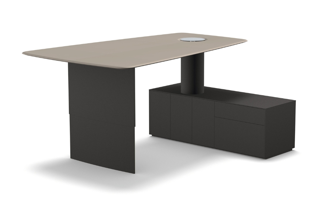 Keypiece Desk Walter Knoll luxury executive desk Dubai UAE
