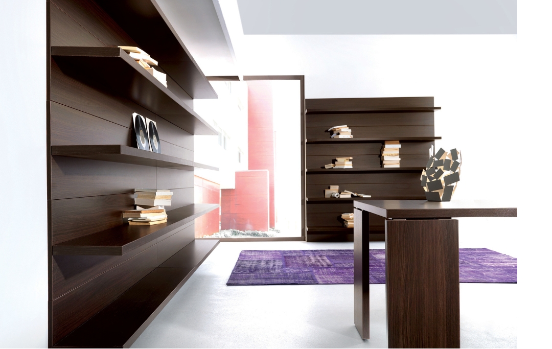 Lithos Desk Dellarovere Italian executive office desk Dubai UAE