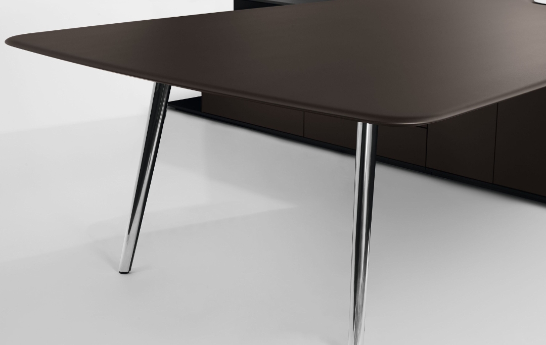 Keypiece Desk Walter Knoll luxury executive desk Dubai UAE