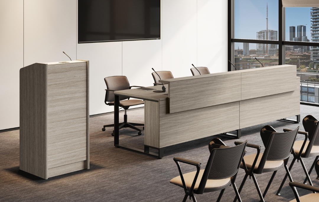 I Meet Las Mobili Italian meeting table Dubai UAE