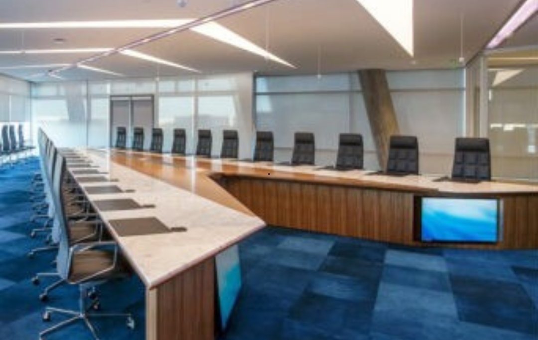 D1 KZ Bespoke luxury executive office desk Dubai UAE