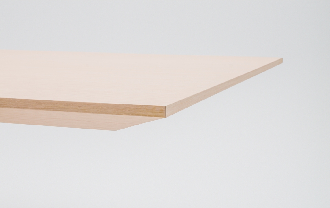 Gravity Desk MDD office workstation desk in Dubai UAE