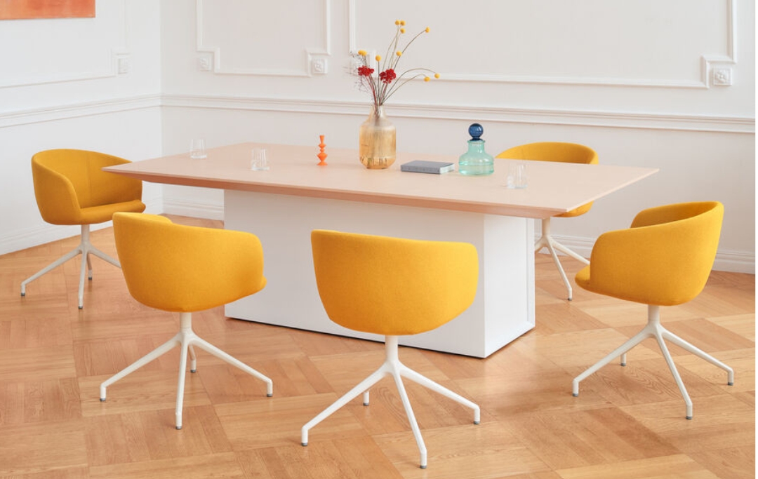 Gravity Desk MDD executive office desk Dubai UAE