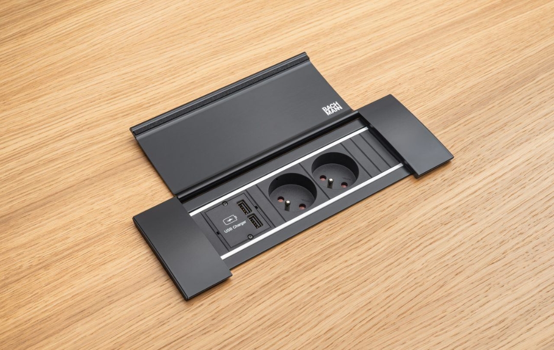 Gravity Desk MDD executive office desk Dubai UAE