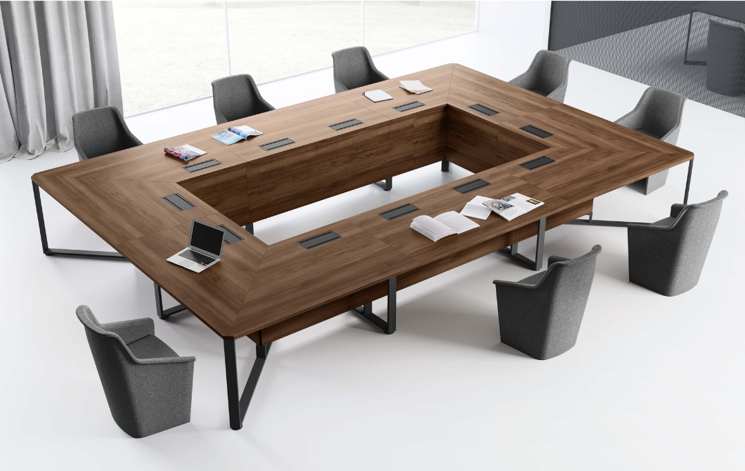 I Meet Las Mobili Italian meeting table Dubai UAE