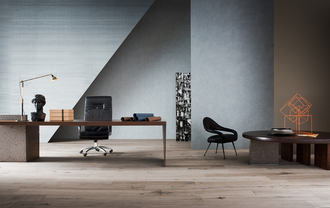 HO CEO Desk Poltrona Frau luxury Italian CEO desk in Dubai UAE