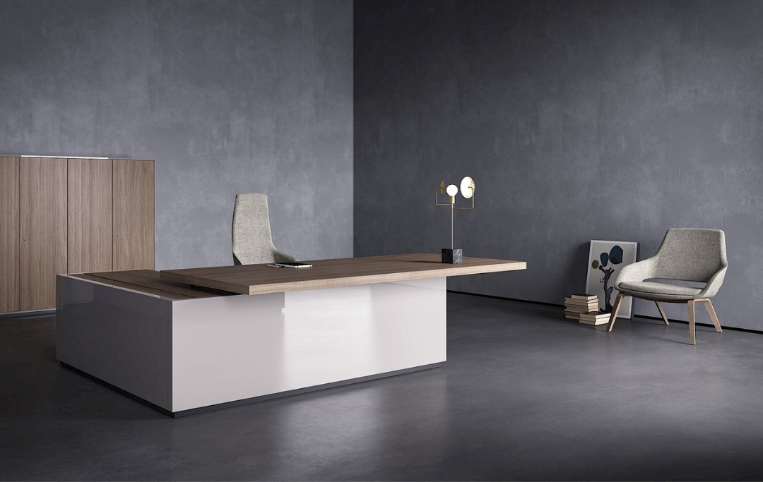 More Desk Sinetica Italian executive office desk Dubai UAE