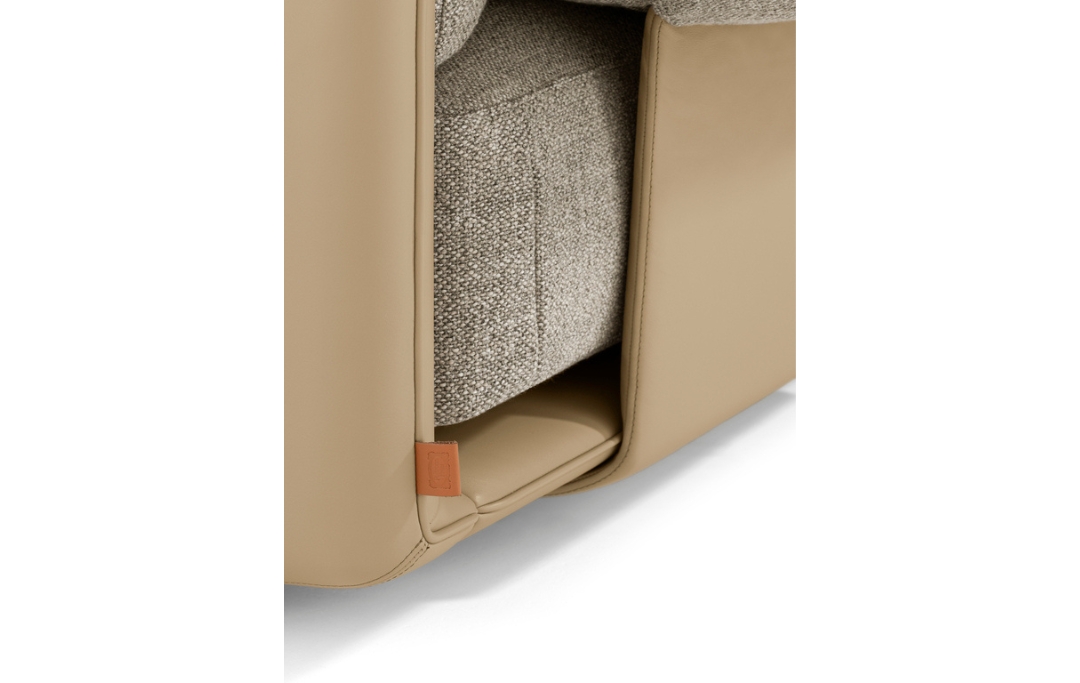 Blisscape Poltrol Frau 1 (5)