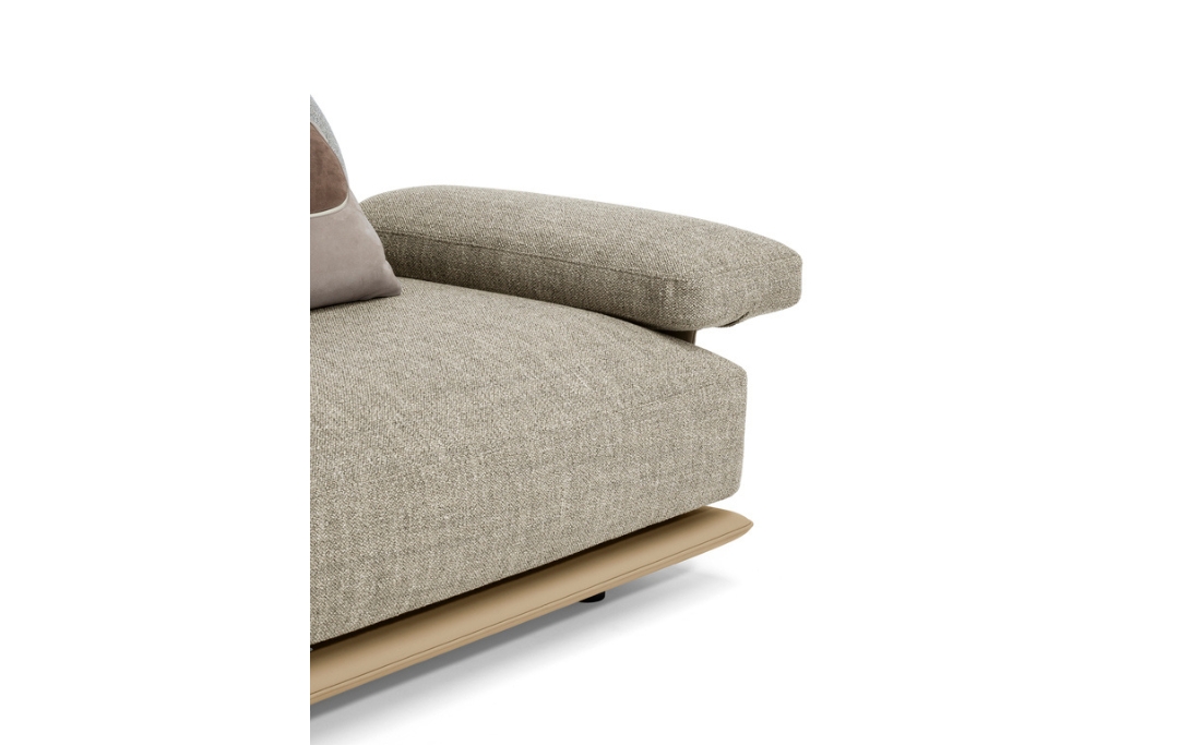 Blisscape Poltrol Frau 1 (7)