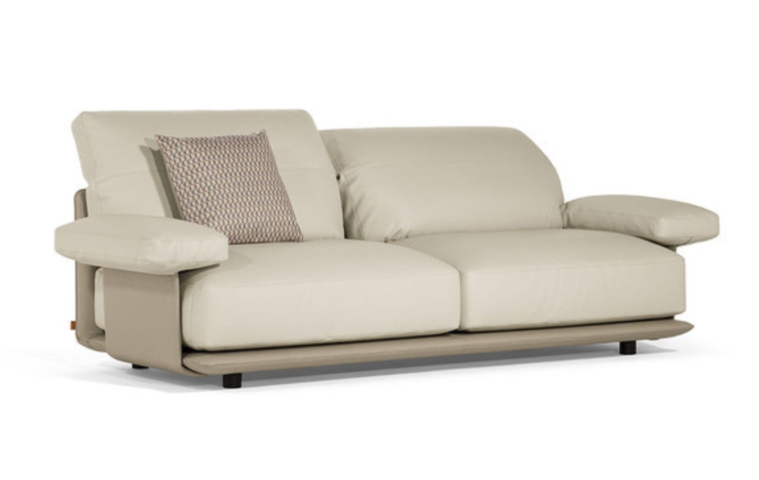 Blisscape Poltrol Frau 1 (9)
