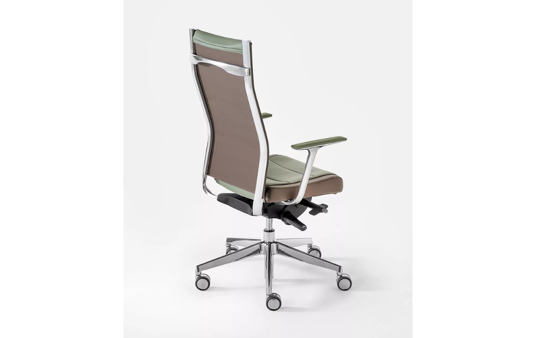 Kosmo Top Executive Chair Kastel 1 (5)